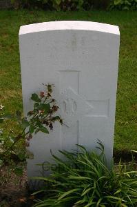 Dozinghem Military Cemetery - Patterson, J
